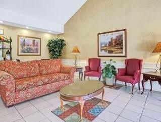 Hotel Baymont By Wyndham Smithfield