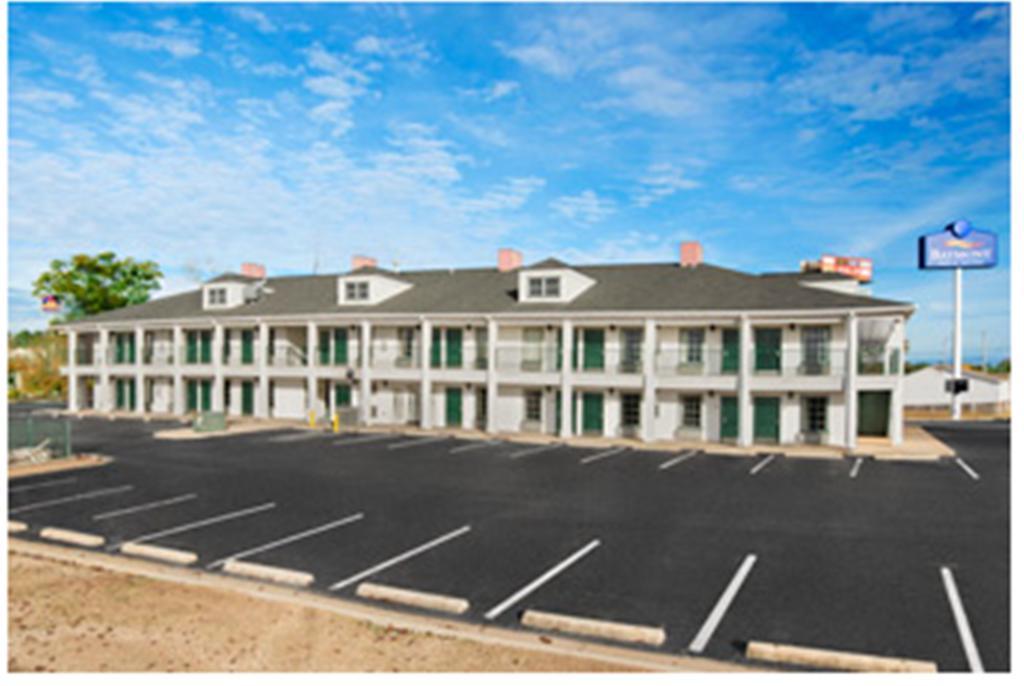 Baymont By Wyndham Hotel 2*